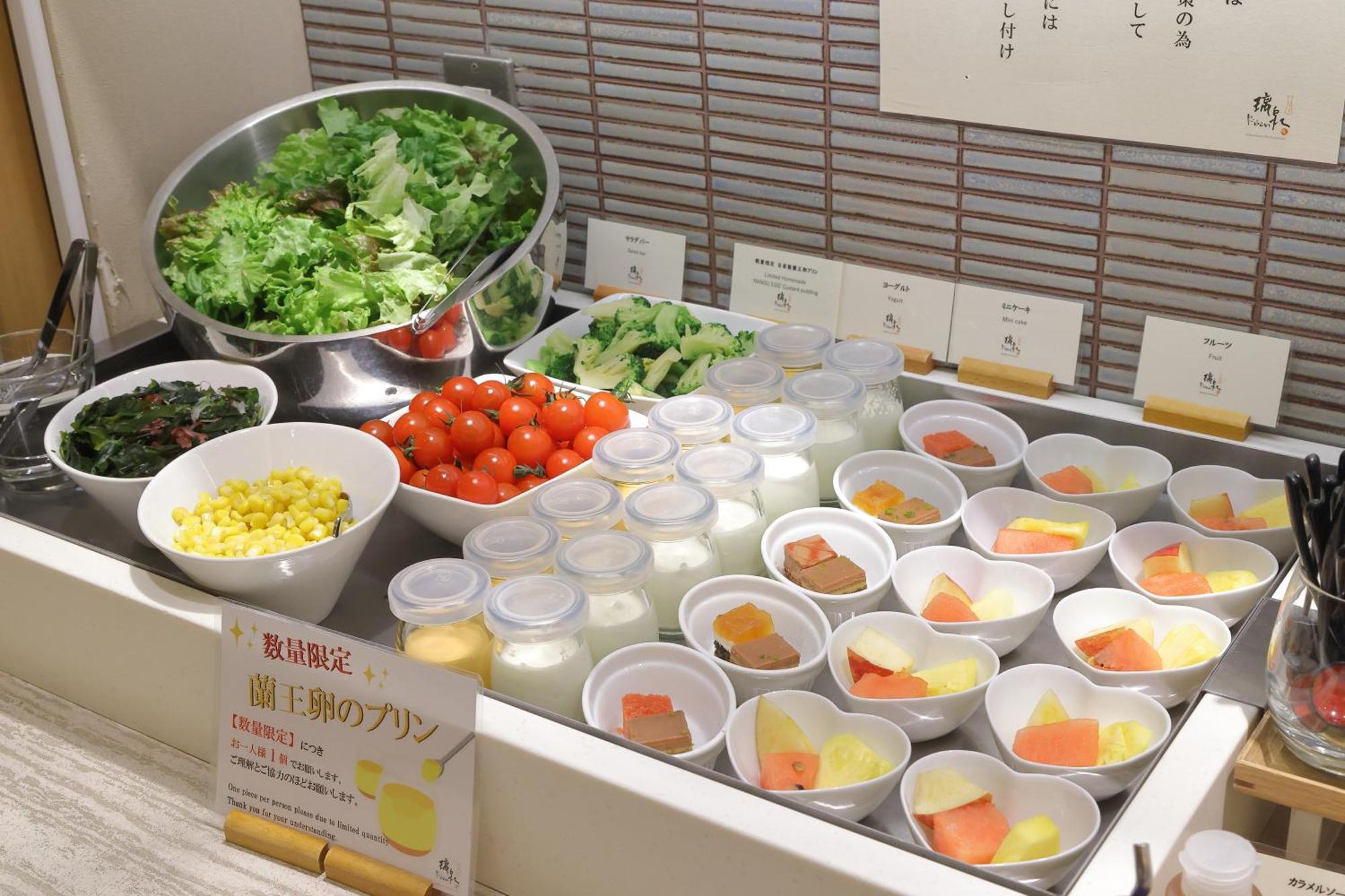 Hotel Binario Umeda Osaka Bagian luar foto
